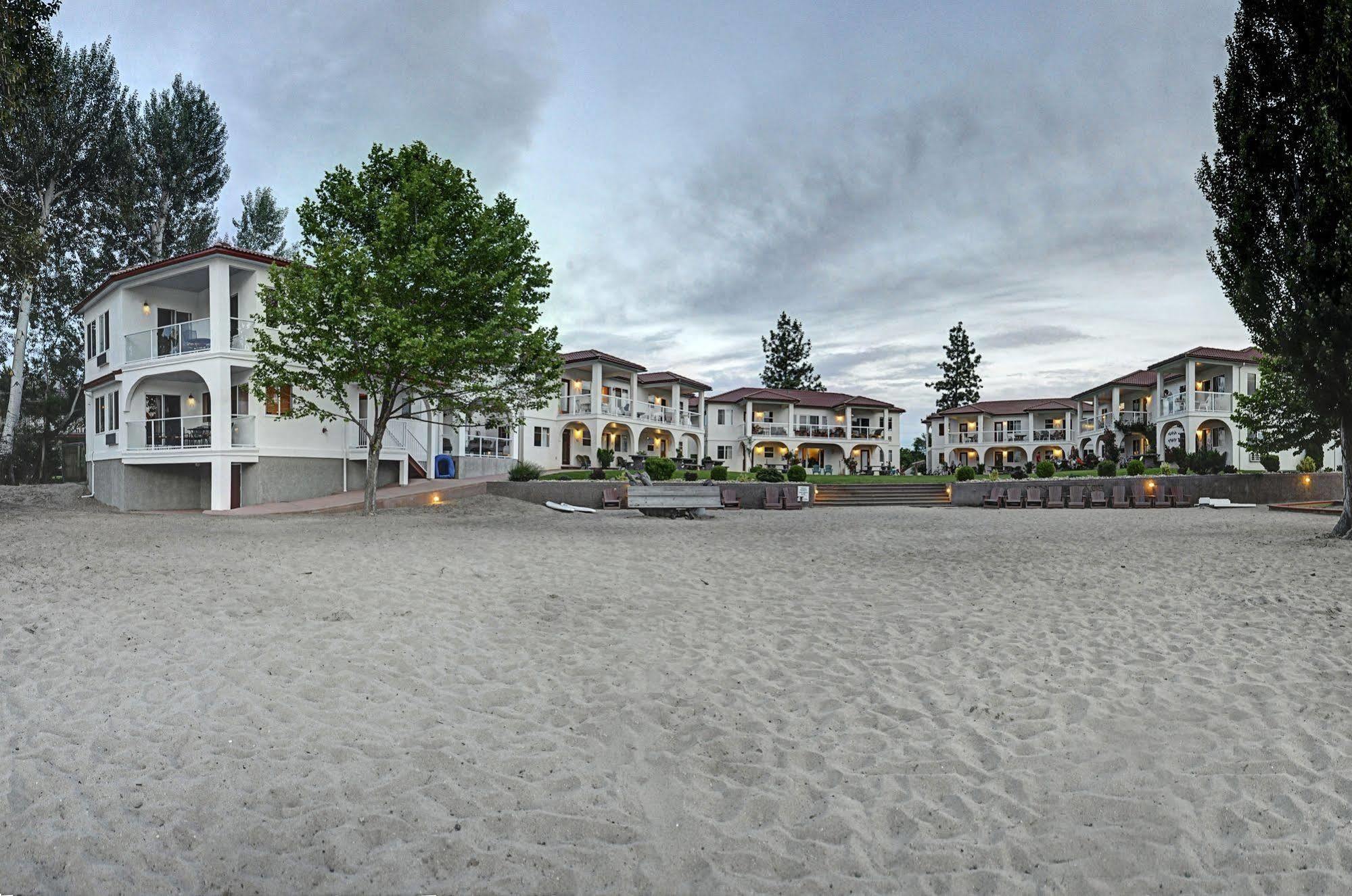 Sandy Beach Suites 奥索尤斯 外观 照片